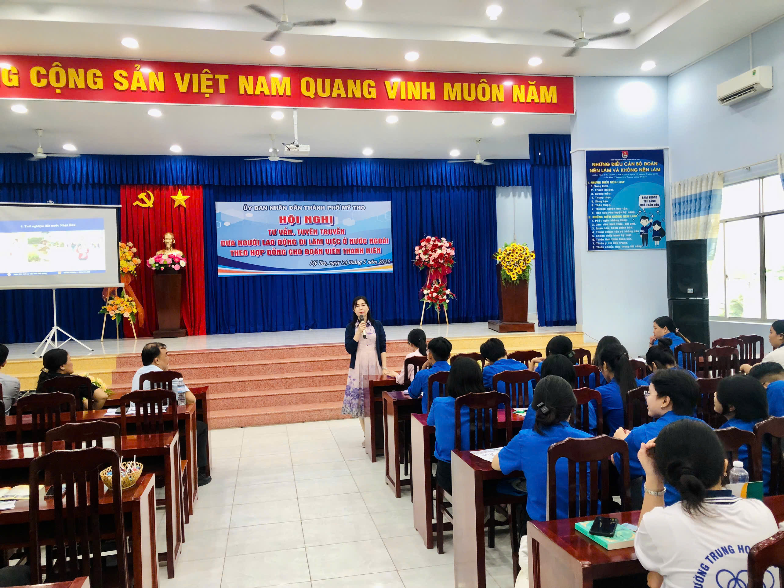Hoa Hướng Dương Tham Gia Hội Nghị Tư Vấn Đưa Lao Động Đi Nước Ngoài Theo Hợp Đồng Cho Đoàn Viên Thanh Niên