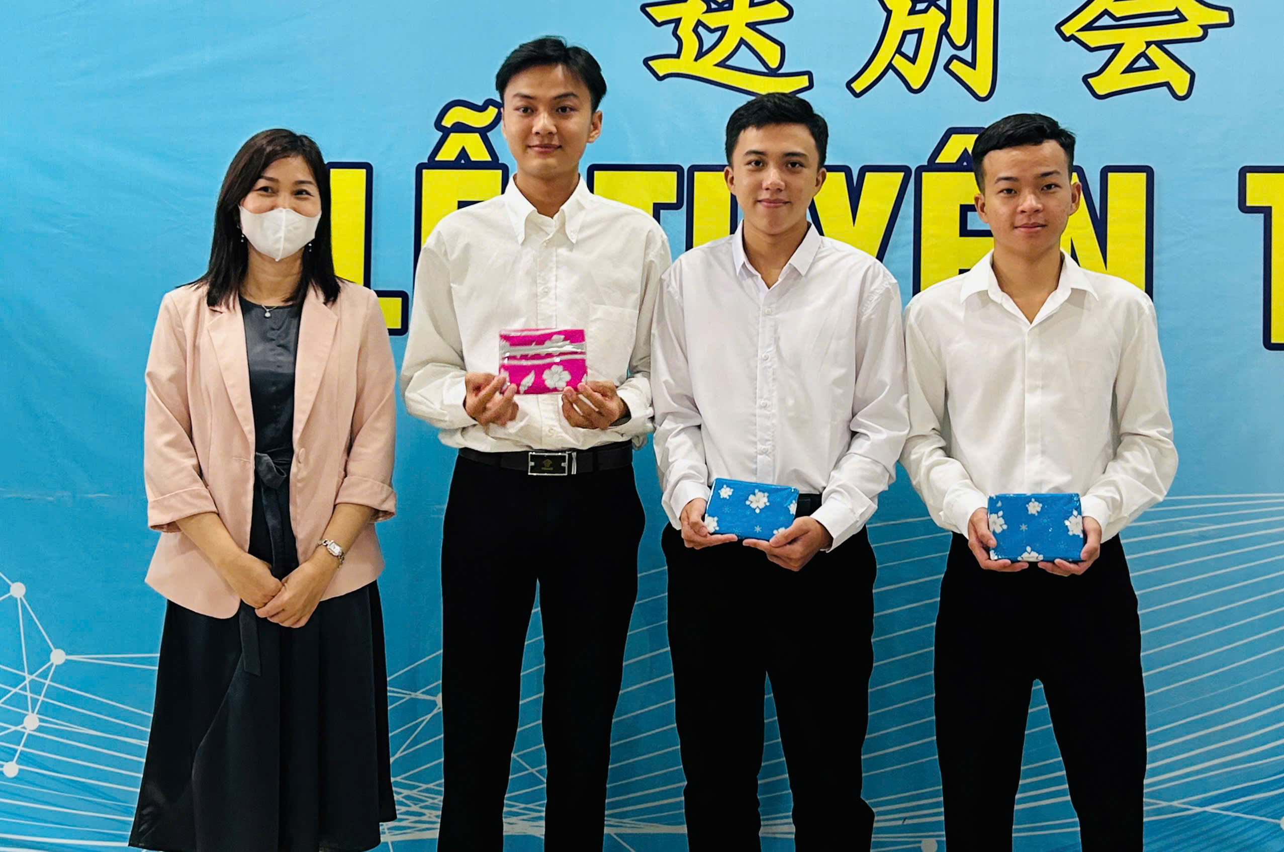 le tuyen the xuat canh thang 06 2025 tai hoa huong duong